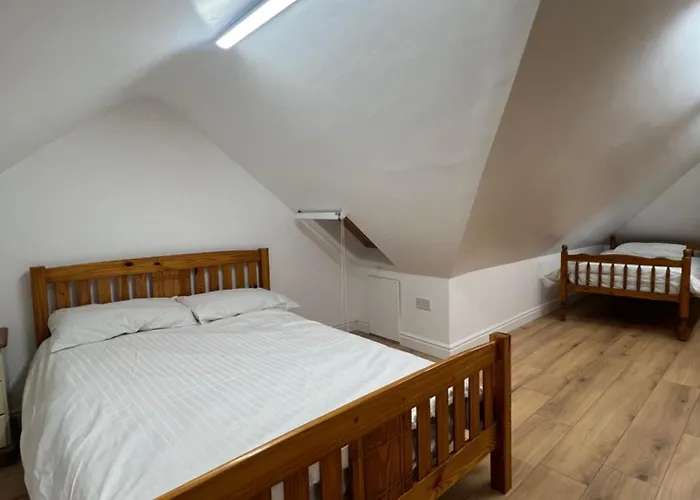 Hotel Lovely In Kimmage, *