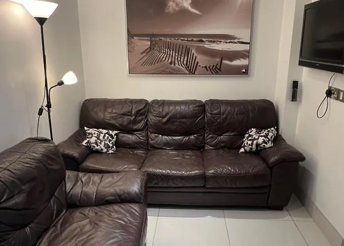 Hotel Lovely In Kimmage, Dublin