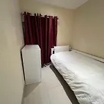 Ξενοδοχείο Lovely In Kimmage,